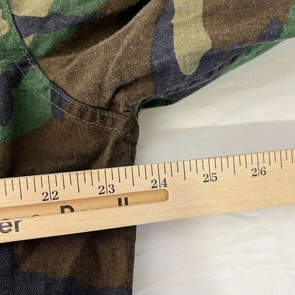 US Army Camouflage Woodland Pattern Field Cold Weather Military Jacket Sz L Men - Picture 10 of 11